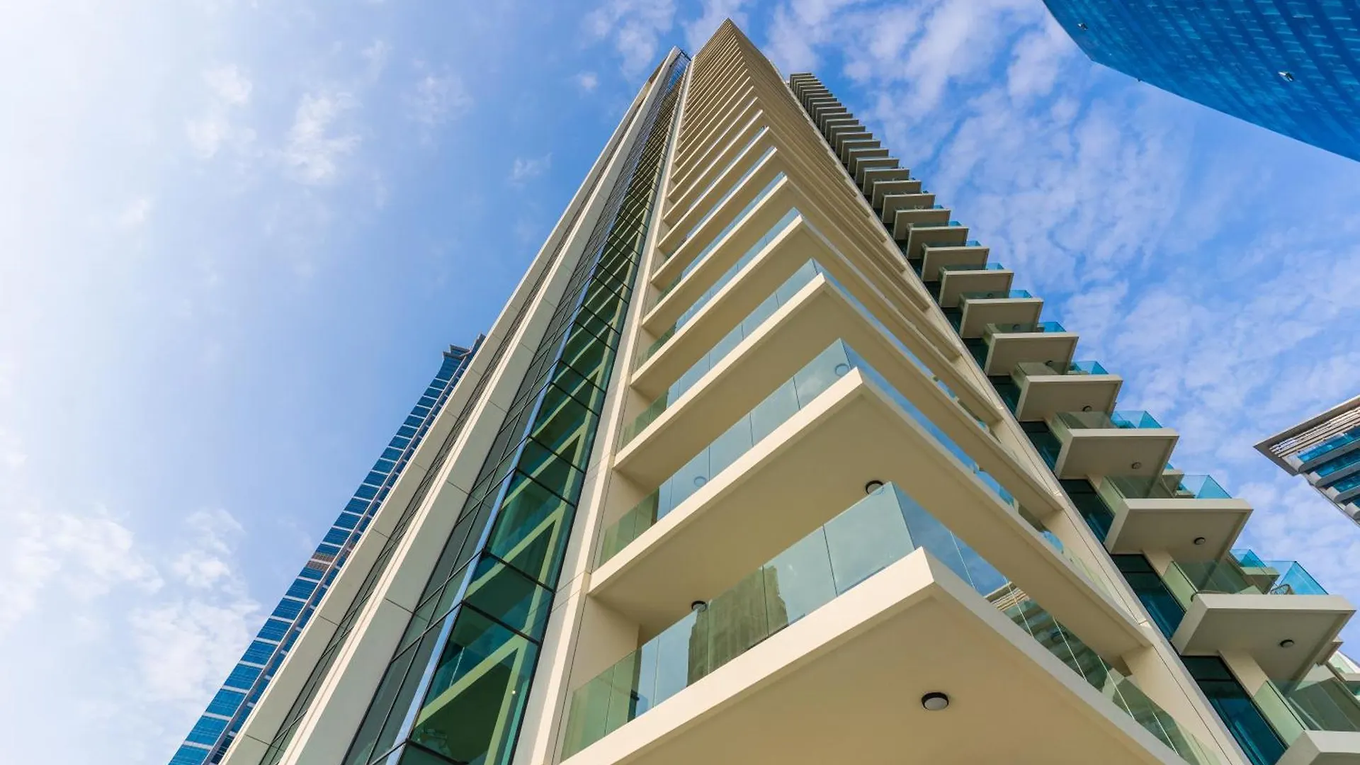 Dayf-Dan Missoni Apartment With Private Lift In Business Bay Ντουμπάι